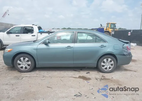 2009 Toyota Camry Le z USA, uszkodzony, nr VIN 4T1BE46K99U859227